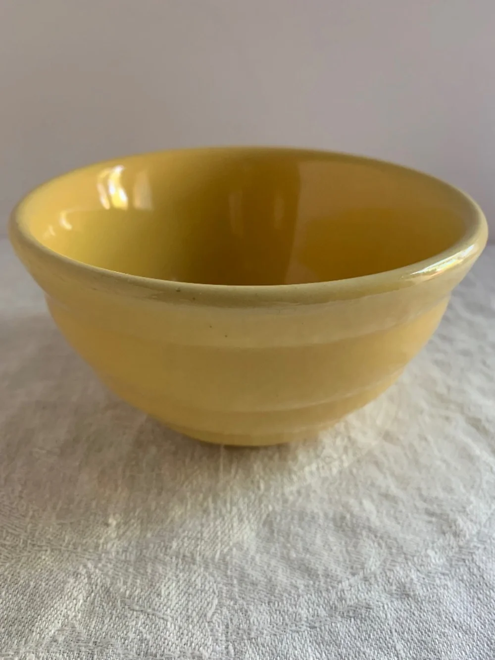 Vintage Bauer Ringware Chinese Yellow Fruit Bowl 5.5” Beehive Pottery